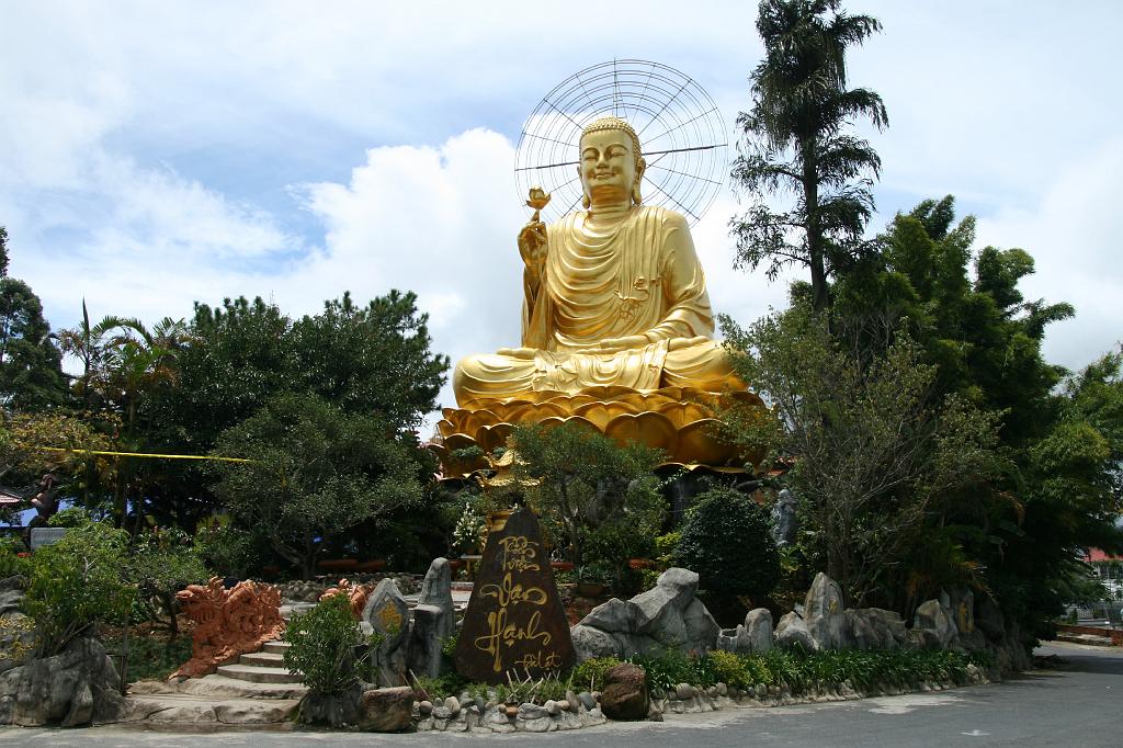 IMG_1007.JPG - храм Будды.