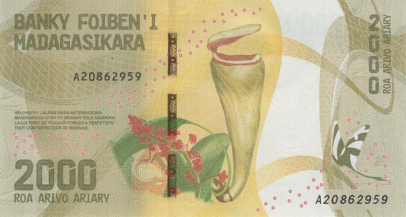 MDG_05_B.JPG - Madagascar, 2000 ariary, UNC.