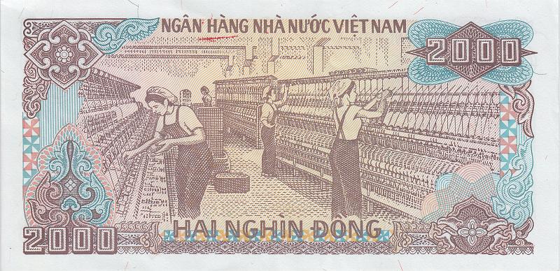 VIE_08_B.JPG - Vietnam, 2000 dongs, aUNC.