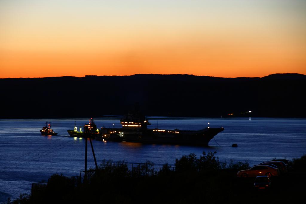 1_IMG_3001.JPG - ночью...